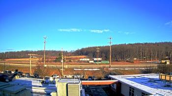 Weather camera view of New Bloomfield ES.