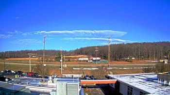 Weather camera view of New Bloomfield ES.