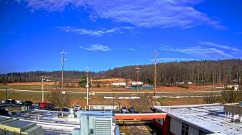 Weather camera view of New Bloomfield ES.