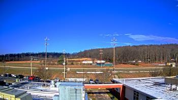 Weather camera view of New Bloomfield ES.