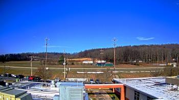 Weather camera view of New Bloomfield ES.