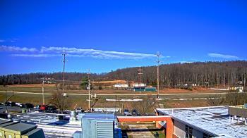 Weather camera view of New Bloomfield ES.