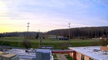 Weather camera view of New Bloomfield ES.
