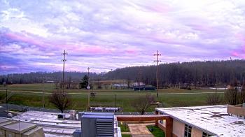 Weather camera view of New Bloomfield ES.