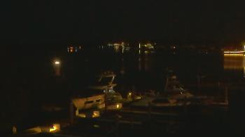 Weather camera view of Hamilton Harbor Yacht Club.
