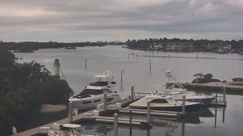 Weather camera view of Hamilton Harbor Yacht Club.