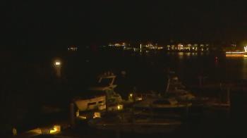 Weather camera view of Hamilton Harbor Yacht Club.