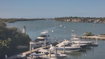 Weather camera view of Hamilton Harbor Yacht Club.