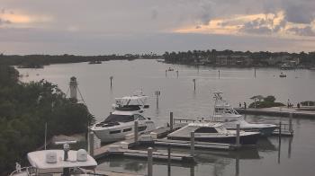 Weather camera view of Hamilton Harbor Yacht Club.