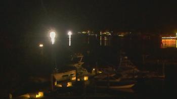 Weather camera view of Hamilton Harbor Yacht Club.