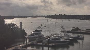 Weather camera view of Hamilton Harbor Yacht Club.
