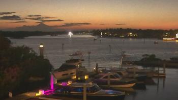 Weather camera view of Hamilton Harbor Yacht Club.