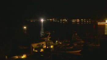 Weather camera view of Hamilton Harbor Yacht Club.