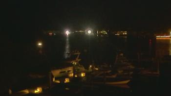 Weather camera view of Hamilton Harbor Yacht Club.