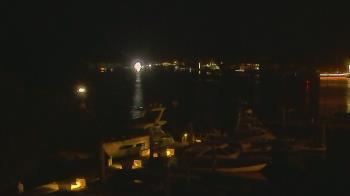 Weather camera view of Hamilton Harbor Yacht Club.