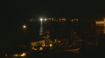 Weather camera view of Hamilton Harbor Yacht Club.