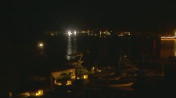Weather camera view of Hamilton Harbor Yacht Club.