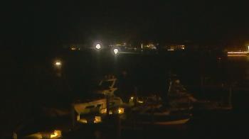 Weather camera view of Hamilton Harbor Yacht Club.