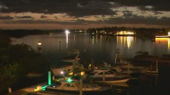 Weather camera view of Hamilton Harbor Yacht Club.