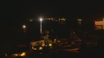 Weather camera view of Hamilton Harbor Yacht Club.