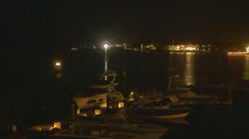 Weather camera view of Hamilton Harbor Yacht Club.