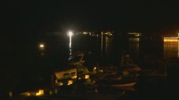 Weather camera view of Hamilton Harbor Yacht Club.