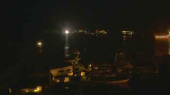 Weather camera view of Hamilton Harbor Yacht Club.