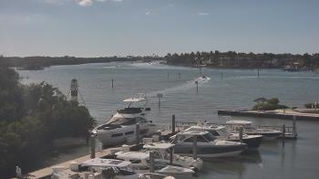 Weather camera view of Hamilton Harbor Yacht Club.