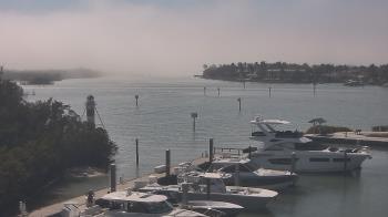 Weather camera view of Hamilton Harbor Yacht Club.