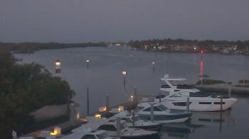 Weather camera view of Hamilton Harbor Yacht Club.