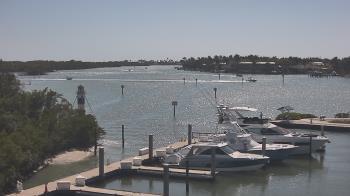 Weather camera view of Hamilton Harbor Yacht Club.