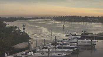 Weather camera view of Hamilton Harbor Yacht Club.