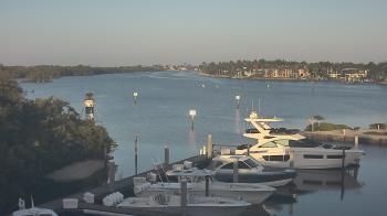Weather camera view of Hamilton Harbor Yacht Club.