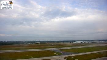 Weather camera view of Naples Municipal Arpt Tower 104 ft elev.