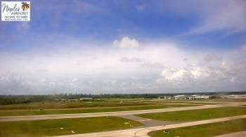 Weather camera view of Naples Municipal Arpt Tower 104 ft elev.