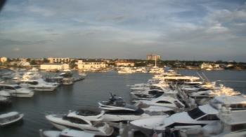 Weather camera view of Bayview Dental Arts Dr.Scherder.