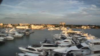 Weather camera view of Bayview Dental Arts Dr.Scherder.