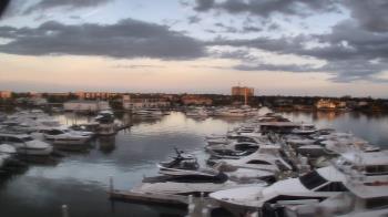 Weather camera view of Bayview Dental Arts Dr.Scherder.