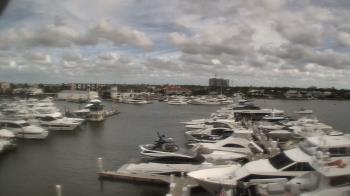 Weather camera view of Bayview Dental Arts Dr.Scherder.