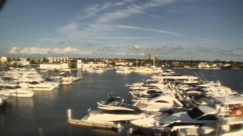 Weather camera view of Bayview Dental Arts Dr.Scherder.