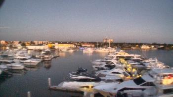 Weather camera view of Bayview Dental Arts Dr.Scherder.