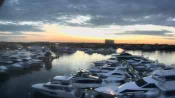 Weather camera view of Bayview Dental Arts Dr.Scherder.