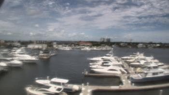 Weather camera view of Bayview Dental Arts Dr.Scherder.