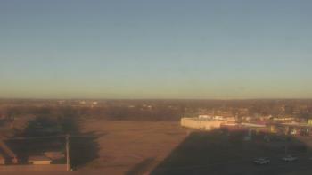 Weather camera view of Norman Regional Moore.