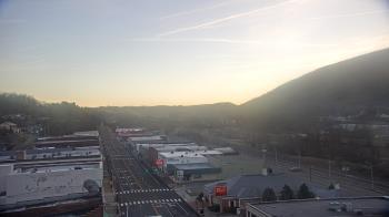 Weather camera view of Hotel Norton.