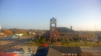Weather camera view of City of Navasota.