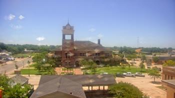 Weather camera view of City of Navasota.