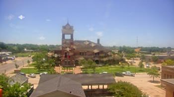 Weather camera view of City of Navasota.