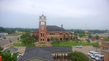 Weather camera view of City of Navasota.