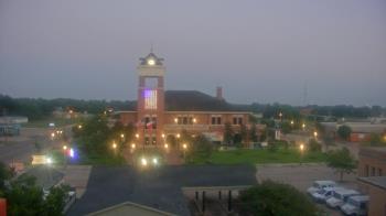Weather camera view of City of Navasota.